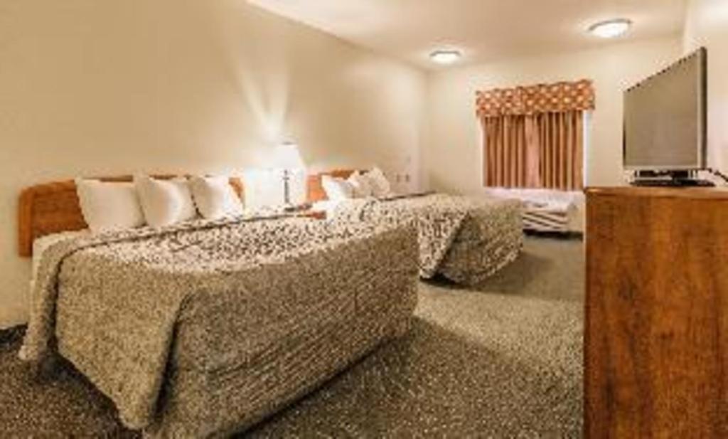 Supertel Inn And Conference Center Creston Buitenkant foto